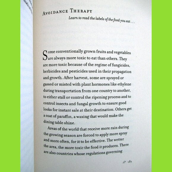 Book: The Sweetness of a Simple Life, by Diana Beresford-Kroeger (Essays) - Picture 9 of 13